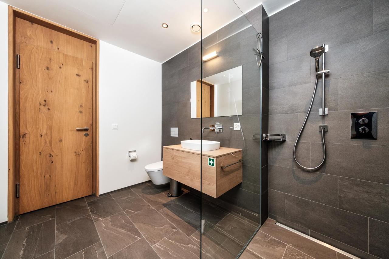 Luxury Panorama Apartment With Alpengold Spa Access Davos Eksteriør billede