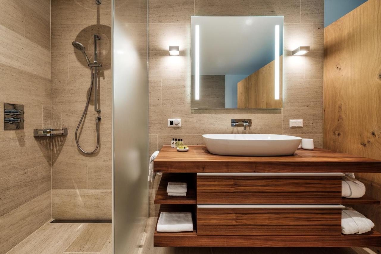 Luxury Panorama Apartment With Alpengold Spa Access Davos Eksteriør billede